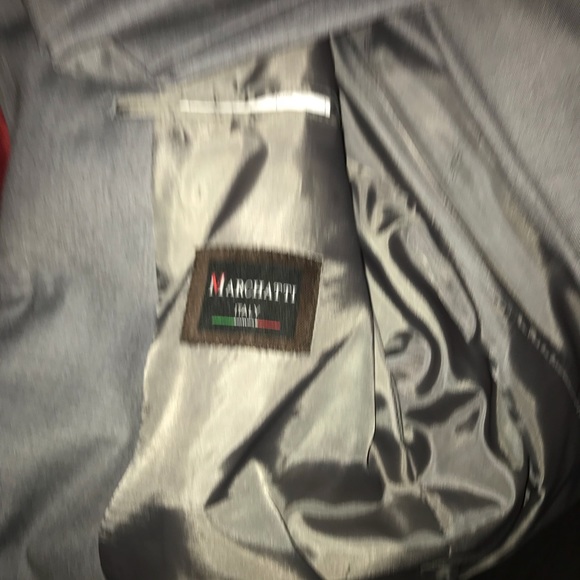 Grey suit - Picture 4 of 6